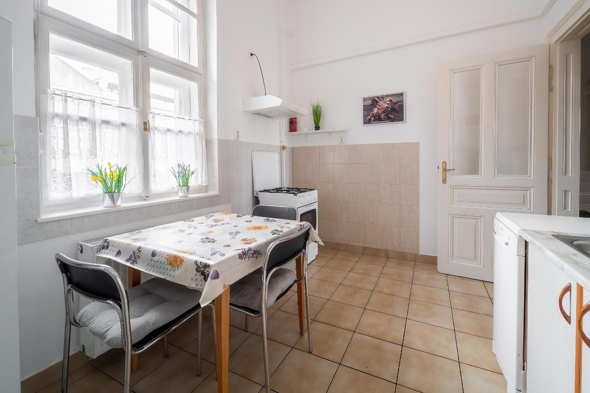 Tomka Apartman 塞格德 外观 照片